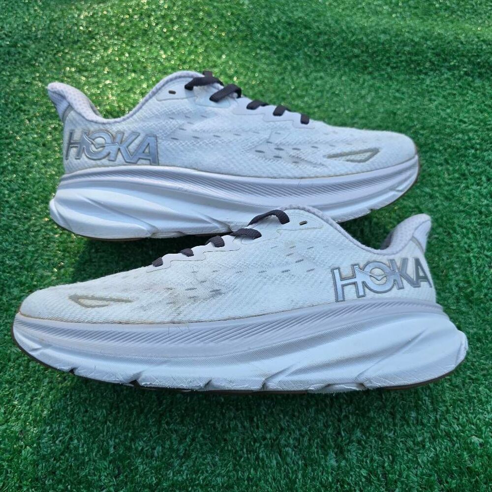 Hoka One One Clifton 9 - Women's Runnig shoes - Size 8